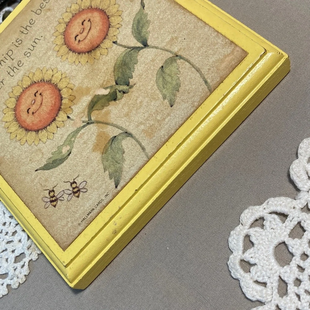 Vintage Sunflower Friendship Wall Plaque Hallmark